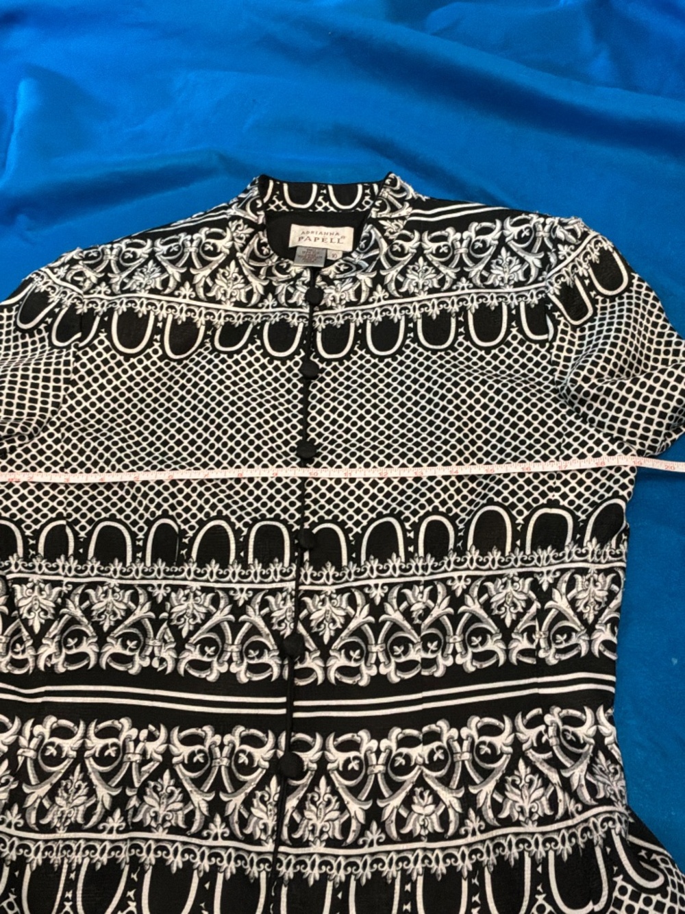 🖤 Vintage Adrianna Papell 100% Silk Beaded Baroque Statement Jacket 🖤 - Picture 9 of 10